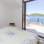 Milans Apartment
